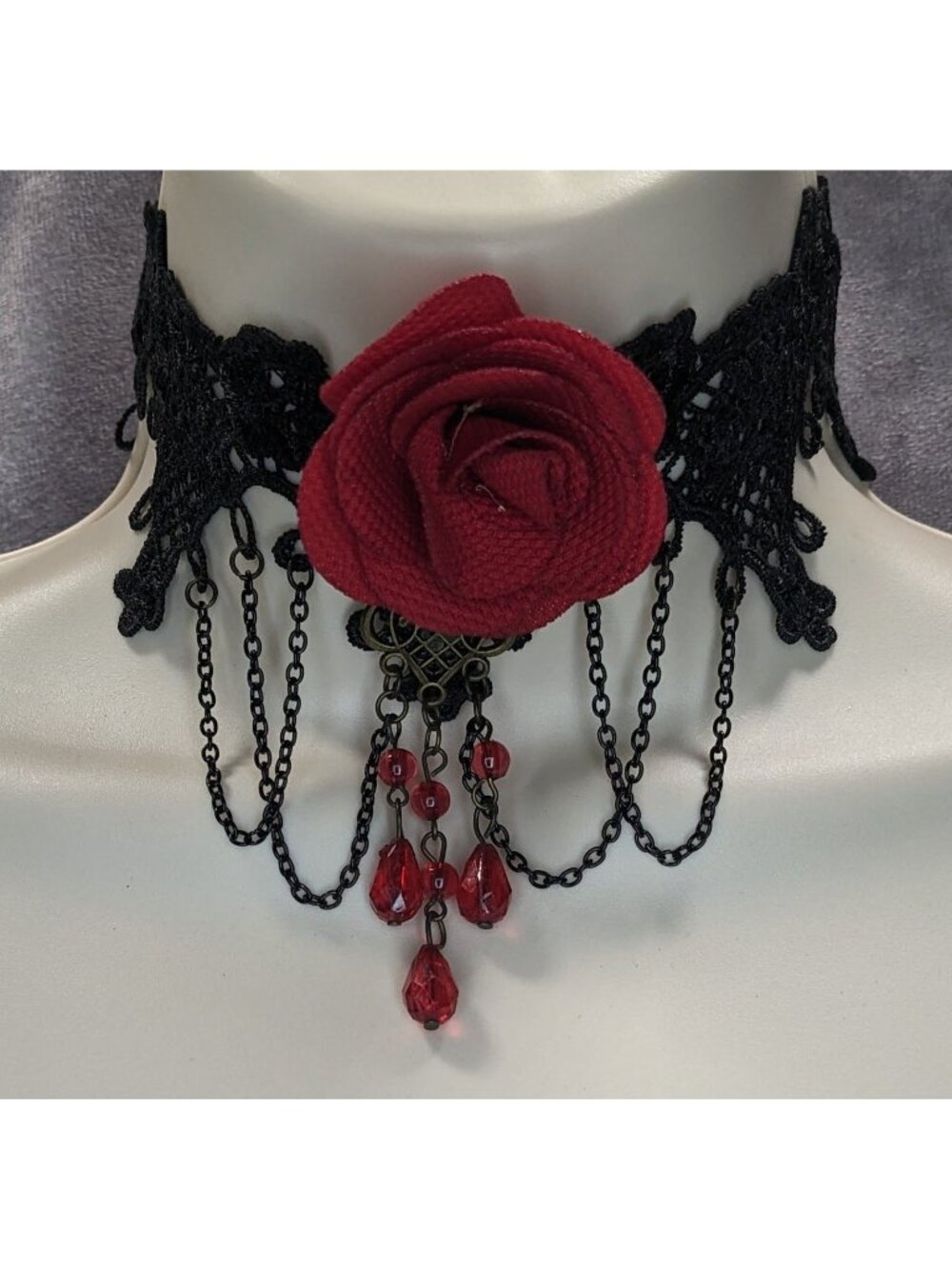 Gothic Vampire Lace Black Red Rose Choker Necklace 10 Inch Damaged
